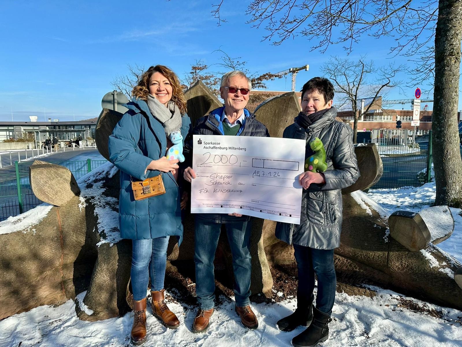 Spendenübergabe Familie Scheurich